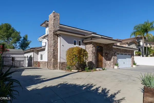 $2,499,000 | 4337 Vista Place, La Canada Flintridge, CA 91011