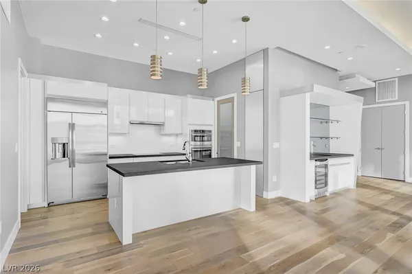 $15,000 | 3726 South Las Vegas Boulevard, Unit 3504, Las Vegas, NV 89158