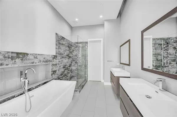 $15,000 | 3726 South Las Vegas Boulevard, Unit 3504, Las Vegas, NV 89158