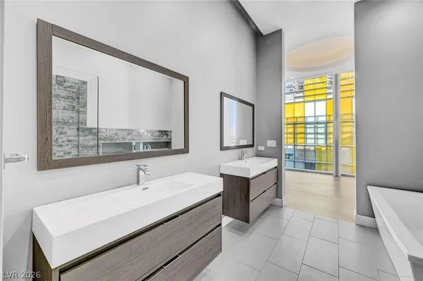 $15,000 | 3726 South Las Vegas Boulevard, Unit 3504, Las Vegas, NV 89158