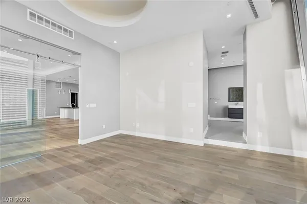 $15,000 | 3726 South Las Vegas Boulevard, Unit 3504, Las Vegas, NV 89158