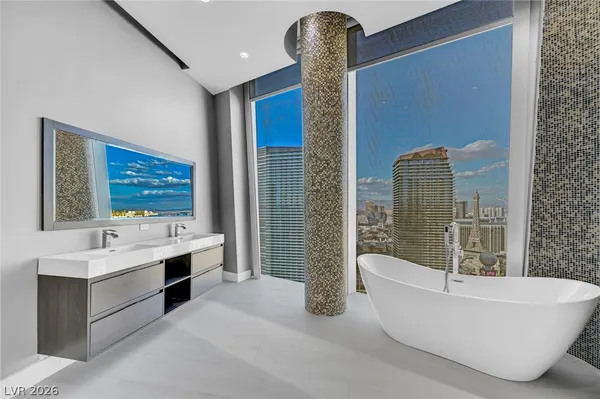 $15,000 | 3726 South Las Vegas Boulevard, Unit 3504, Las Vegas, NV 89158