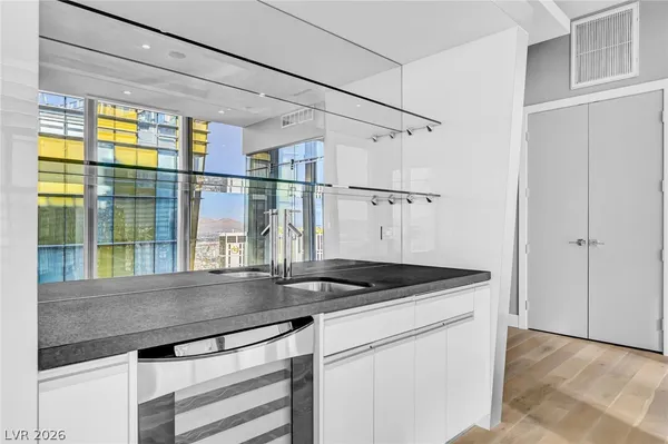 $15,000 | 3726 South Las Vegas Boulevard, Unit 3504, Las Vegas, NV 89158