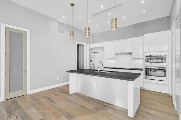 $15,000 | 3726 South Las Vegas Boulevard, Unit 3504, Las Vegas, NV 89158