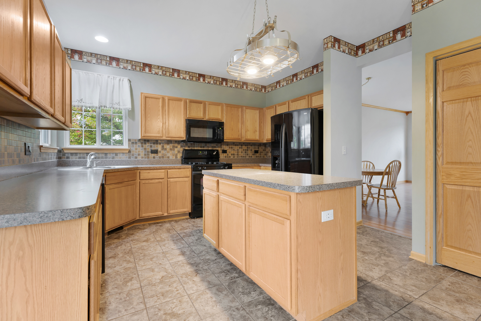 9507 Inverness Court Huntley, IL 60142 - Photo 10 of 26 Gallery Image 10