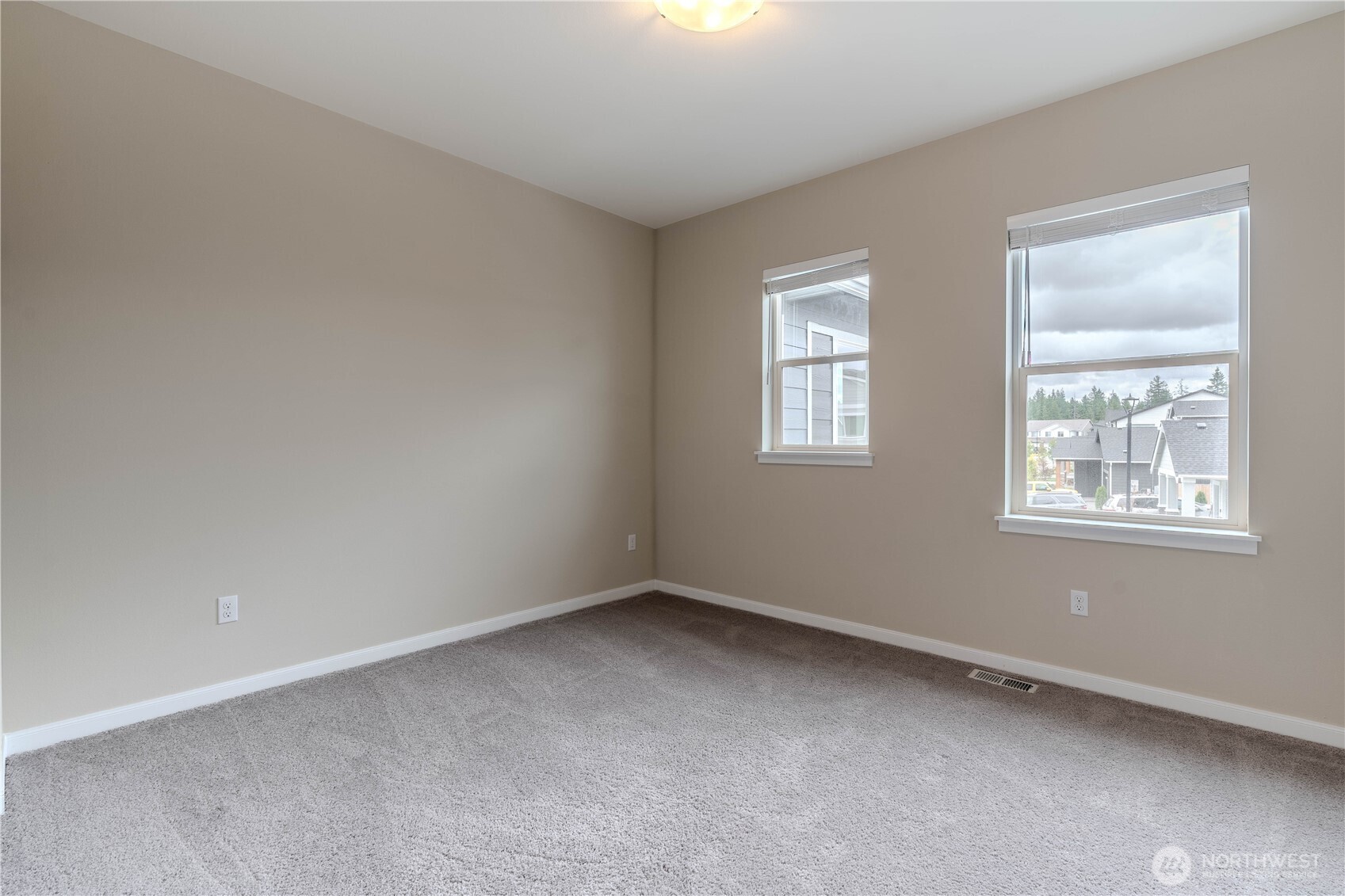 4500 Explorer Avenue Port Orchard, WA 98367 - Photo 22 of 32