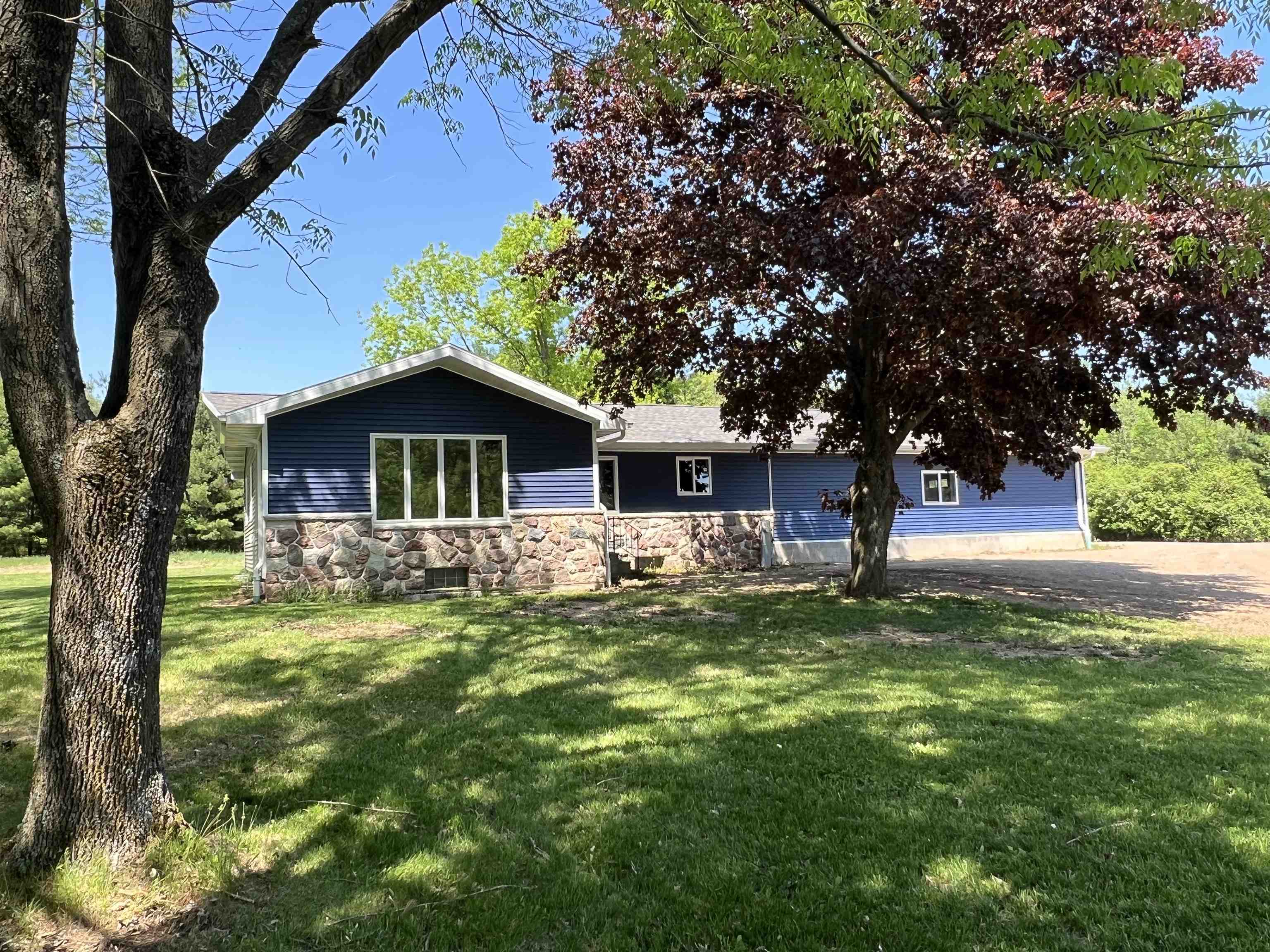 W16408 Fair-Morr Road Tigerton, WI 54486 - Photo 2 of 55