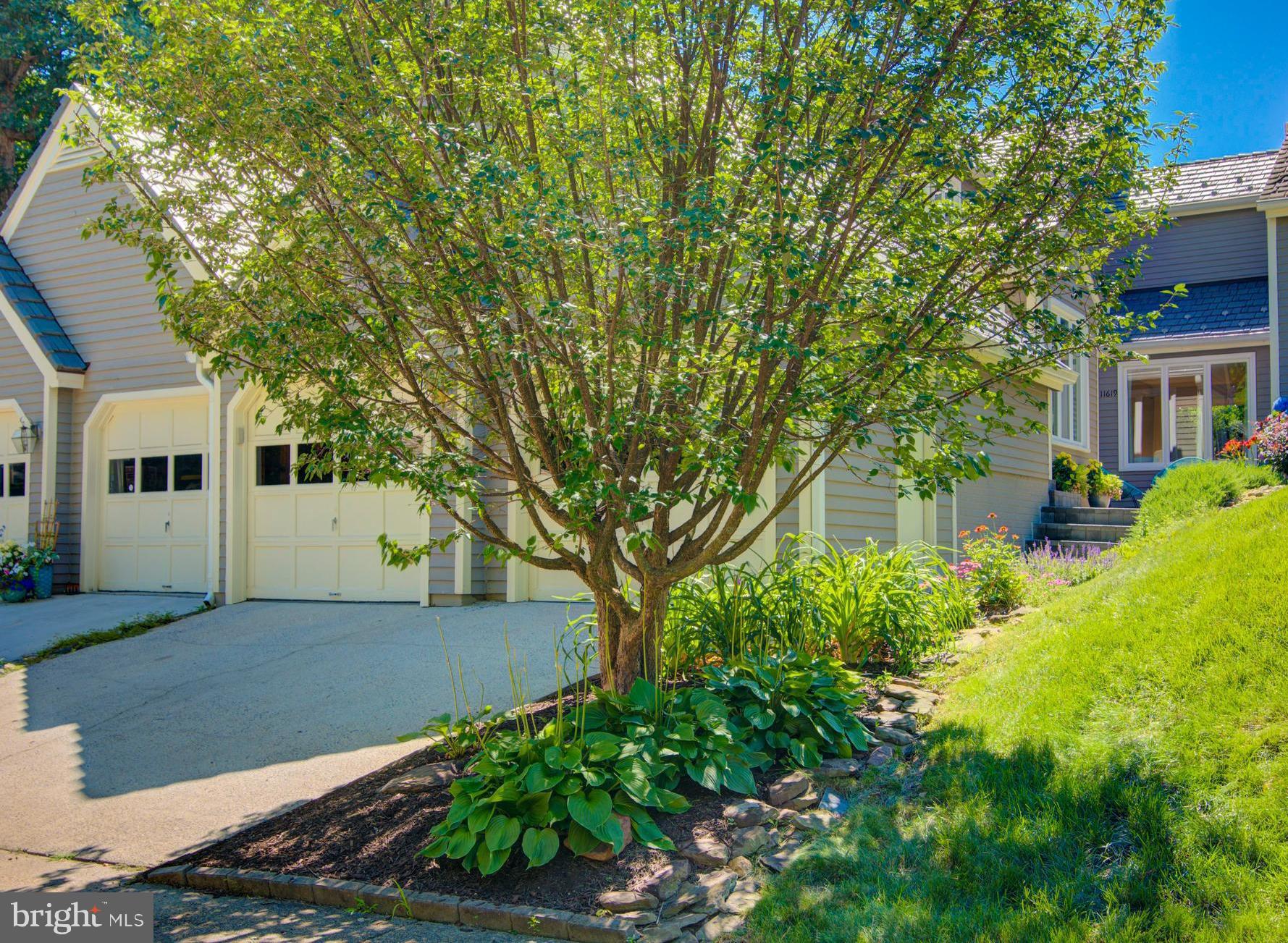 11619 Chapel Cross Way Reston, VA 20194 - Photo 29 of 33 Welcome Home!