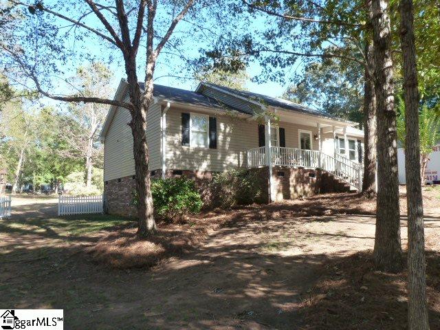 236 Crooked Tree Drive Inman, SC 29349 - Photo 3 of 26