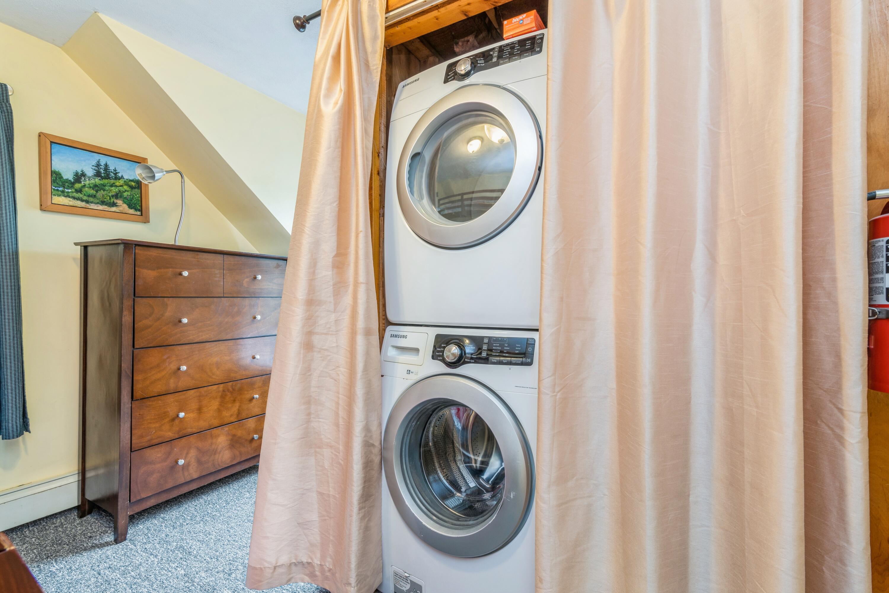 1 Sunset Avenue Saco, ME 04072 - Photo 29 of 36 Washer/Dryer