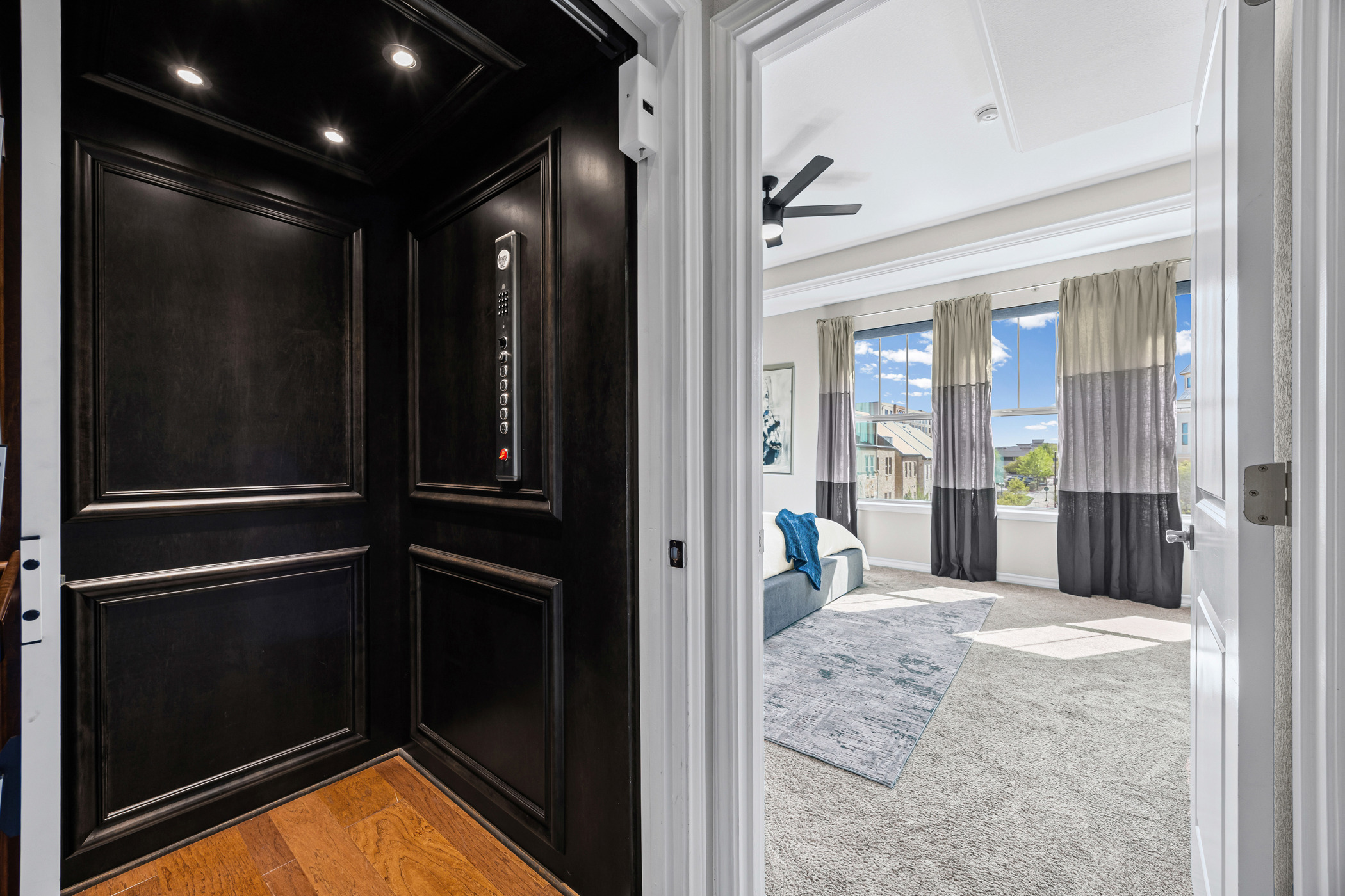 1112 Highknoll Lane Georgetown, TX 78628 - Photo 15 of 40 Going up!