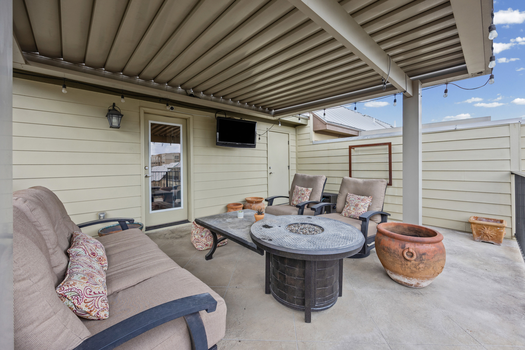 1112 Highknoll Lane Georgetown, TX 78628 - Photo 32 of 40 Rooftop terrace offering a private outdoor retreat above the community