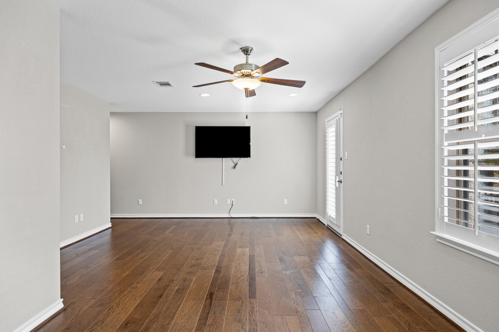 1112 Highknoll Lane Georgetown, TX 78628 - Photo 36 of 40 Direct access to the two-car garage and elevator