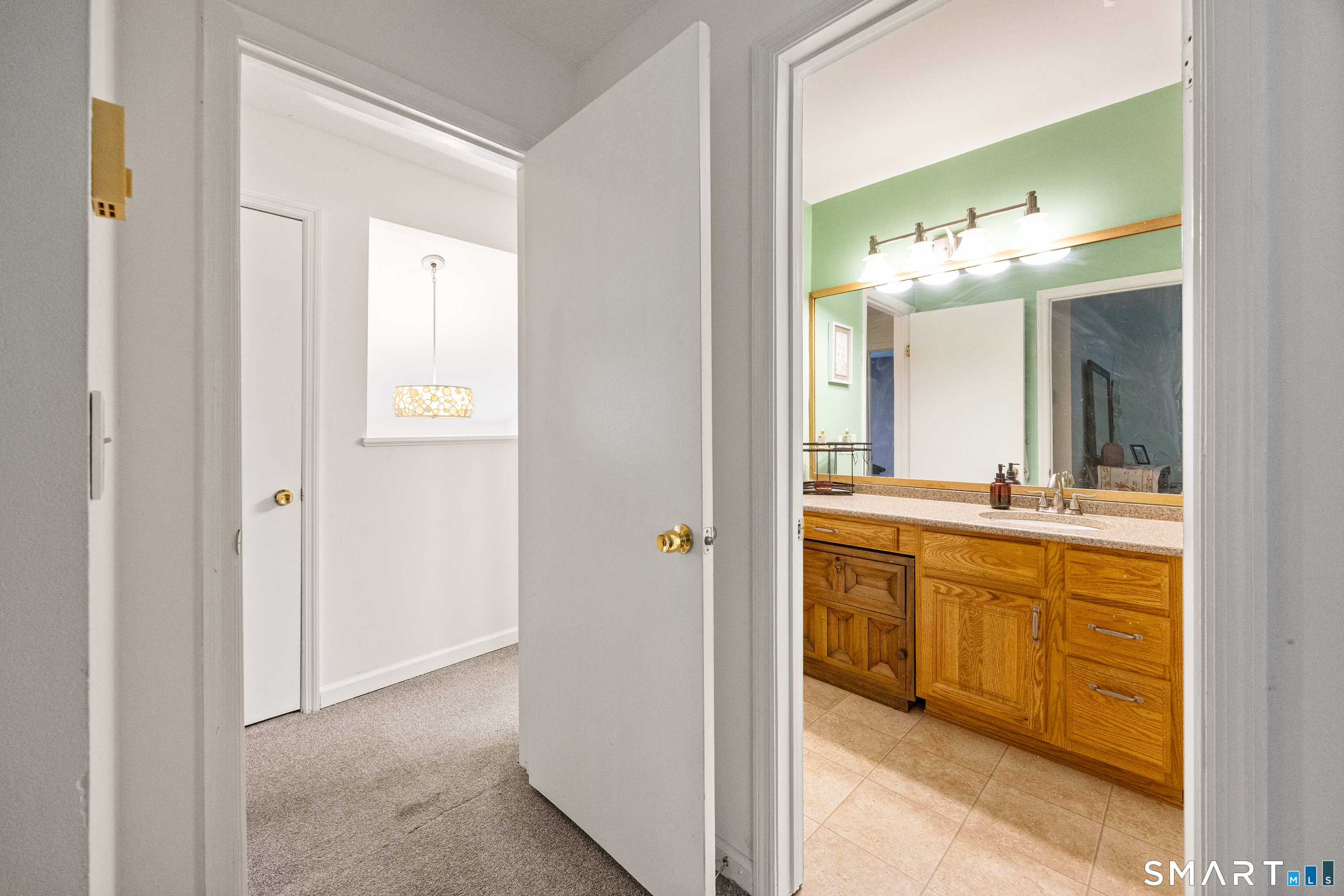 925 Oronoke Road, Unit 41D Waterbury, CT 06708 - Photo 23 of 31