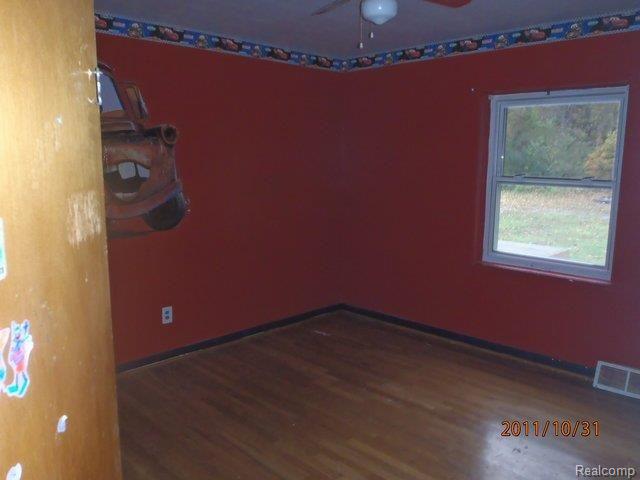 24427 Wick Road Taylor, MI 48180 - Photo 10 of 12 PA310069