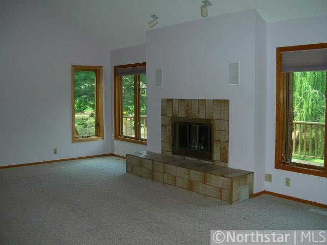 8608 Sandro Road Bloomington, MN 55438 - Photo 4 of 18