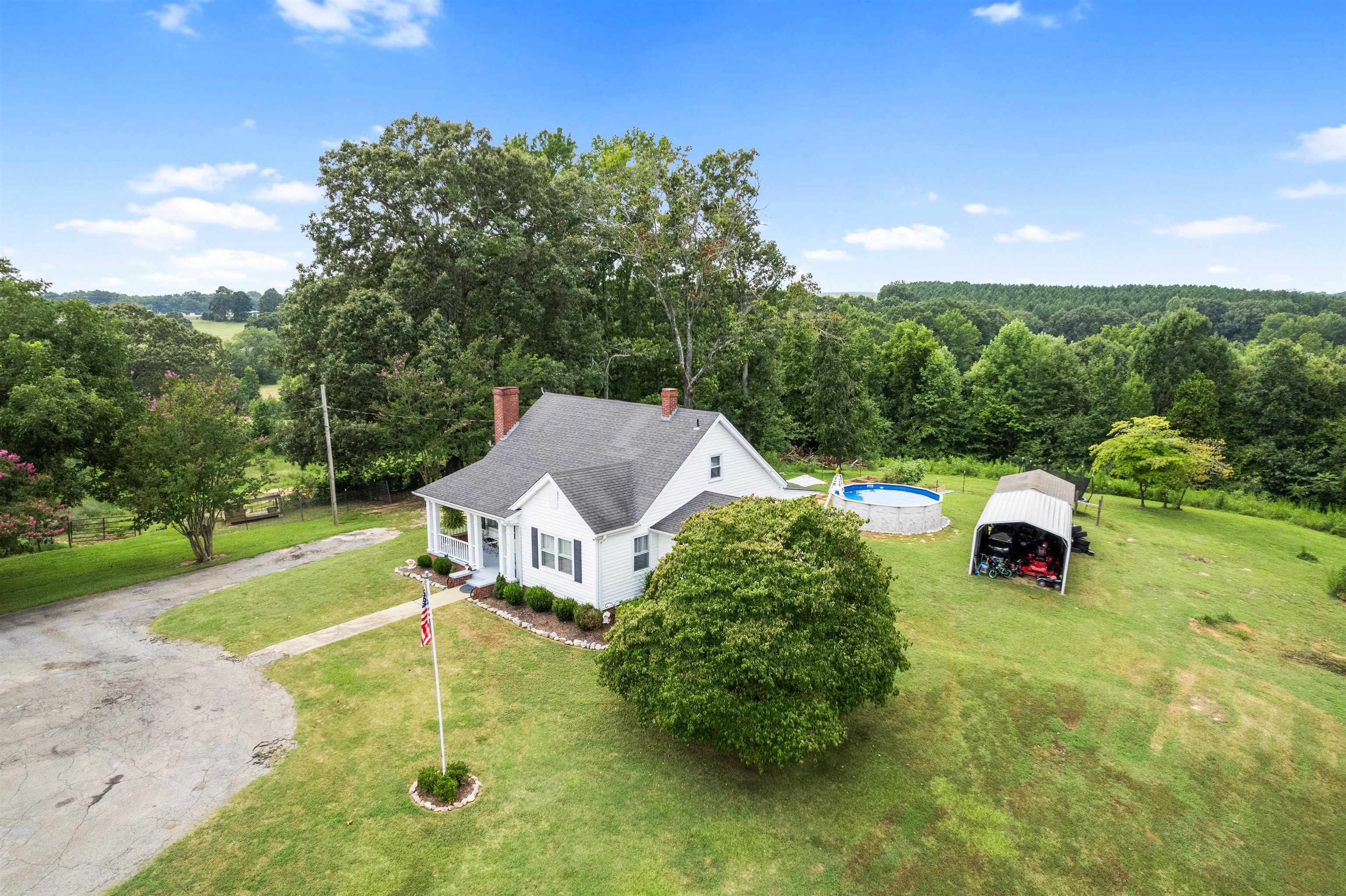 277 Pineland Road Union, SC 29379 - Photo 2 of 28