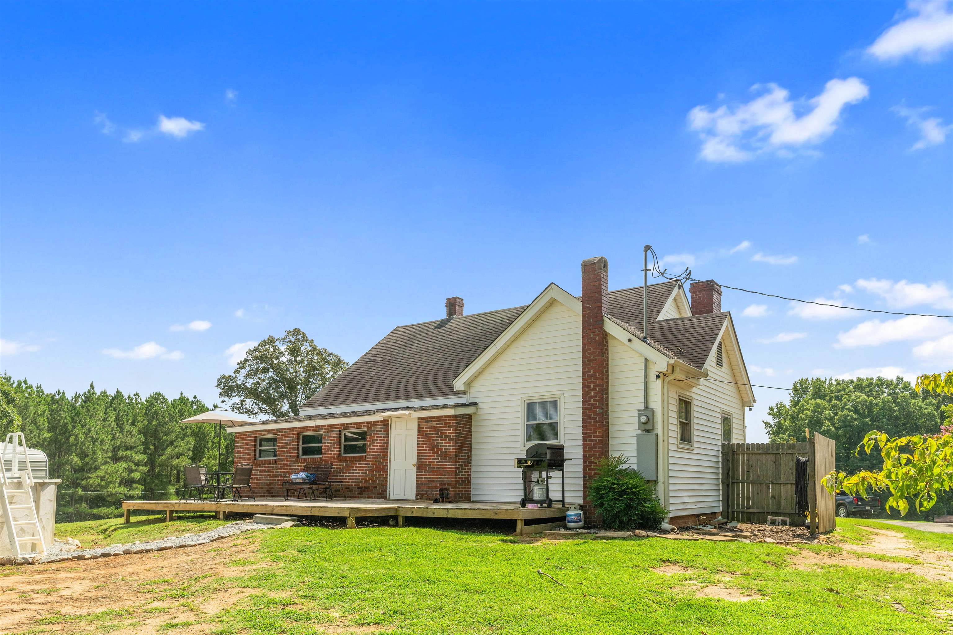 277 Pineland Road Union, SC 29379 - Photo 10 of 28