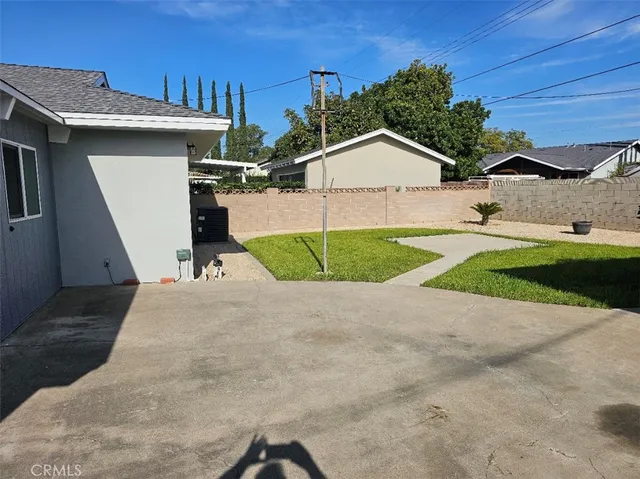 $5,050 | 919 North Harwood Street, Orange, CA 92867