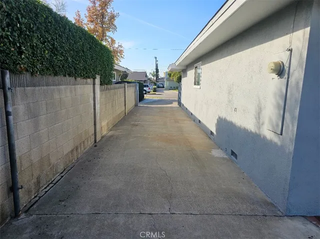 $5,050 | 919 North Harwood Street, Orange, CA 92867