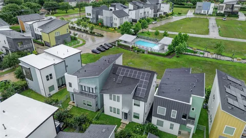 $569,500 | 9820 Mocking Bird Hill Lane, Houston, TX 77080