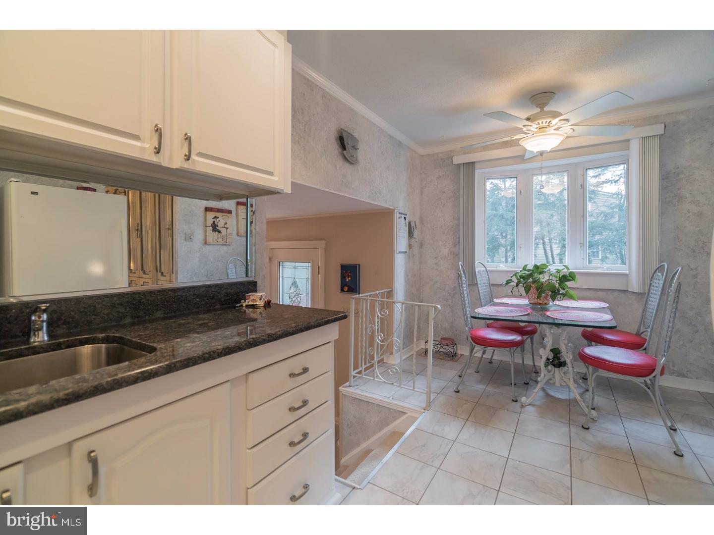 712 Warwick Road Fairless Hills, PA 19030 - Photo 10 of 25 Gallery Image 10