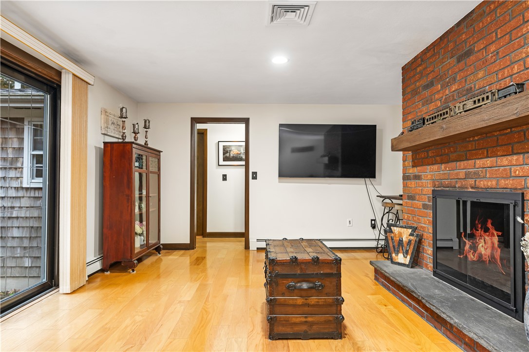 420 Robin Hollow Road West Greenwich, RI 02817 - Photo 18 of 34