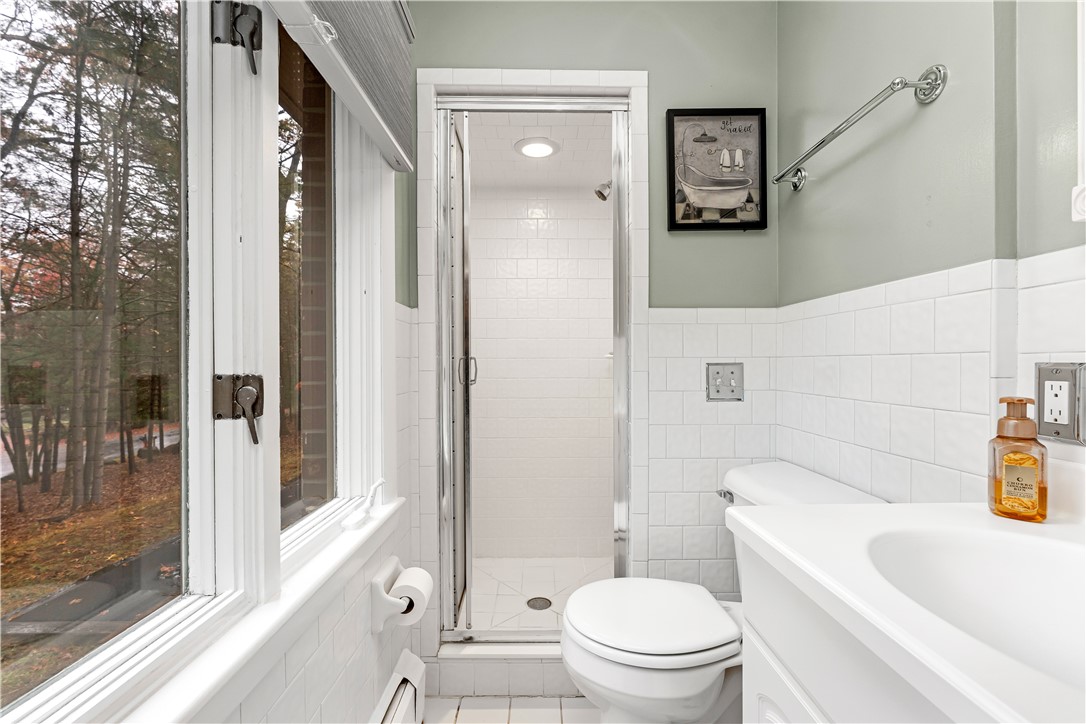 420 Robin Hollow Road West Greenwich, RI 02817 - Photo 24 of 34