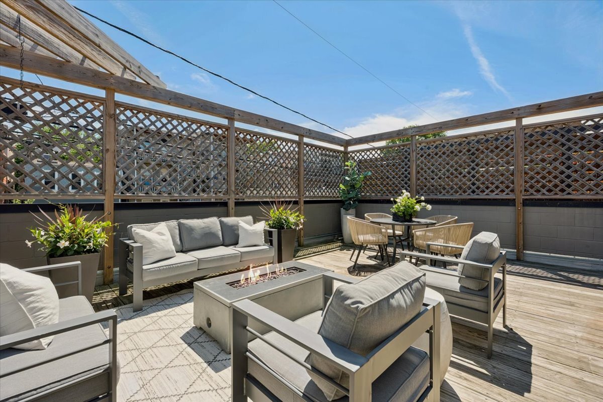 2719 West Haddon Avenue, Unit 1 Chicago, IL 60622 - Photo 11 of 27