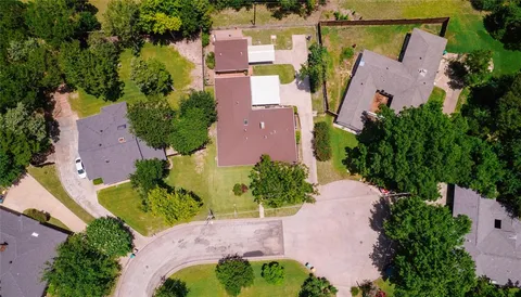 $369,500 | 1425 Vicki Lane, Cedar Hill, TX 75104