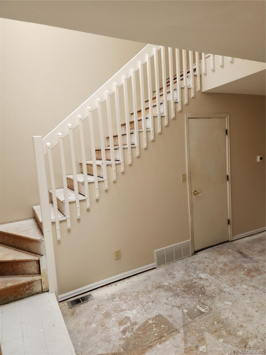 5072 Buckingham Road Boulder, CO 80301 - Photo 8 of 13 Gallery Image 8