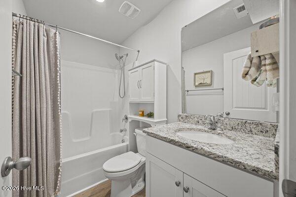 238 Poppleton Drive Hampstead, NC 28443 - Photo 9 of 45 m_9_bathroom