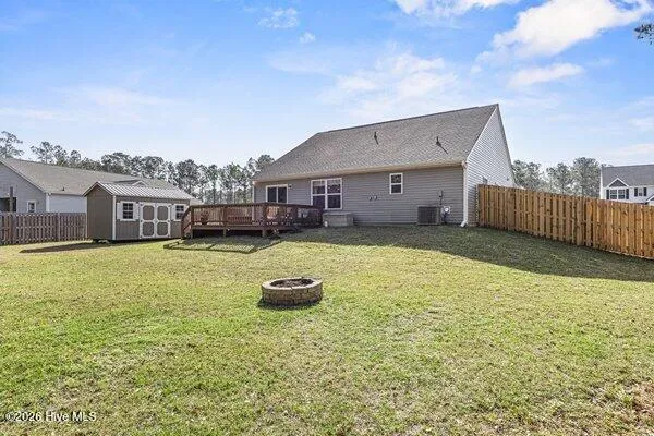 $374,900 | 238 Poppleton Drive, Hampstead, NC 28443