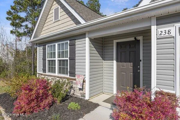 $374,900 | 238 Poppleton Drive, Hampstead, NC 28443