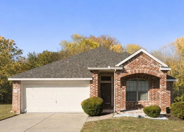 $359,000 | 605 Crystal Falls Drive, McKinney, TX 75071