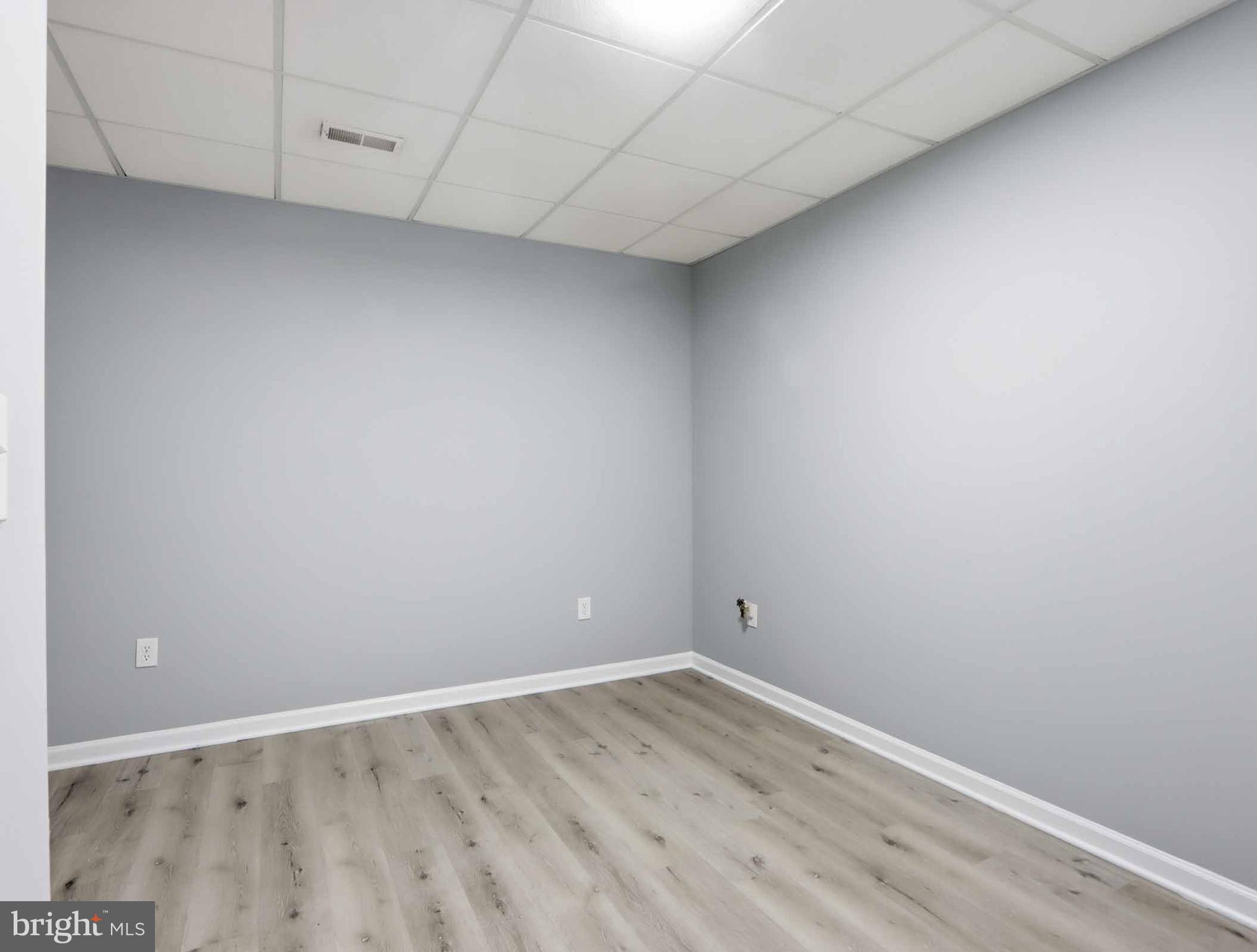 8147 Hog Neck Road Pasadena, MD 21122 - Photo 13 of 15