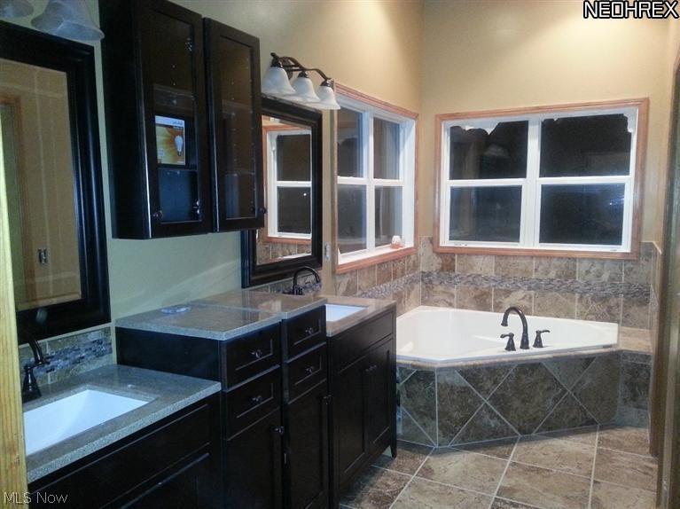 25350 Tryon Road Bedford, OH 44146 - Photo 11 of 14 Master Bathroom