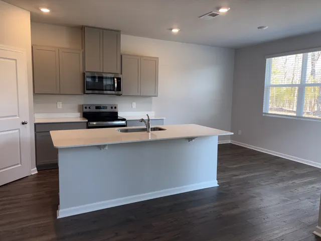 $2,600 | 4316 Oswin Drive, Murfreesboro, TN 37129