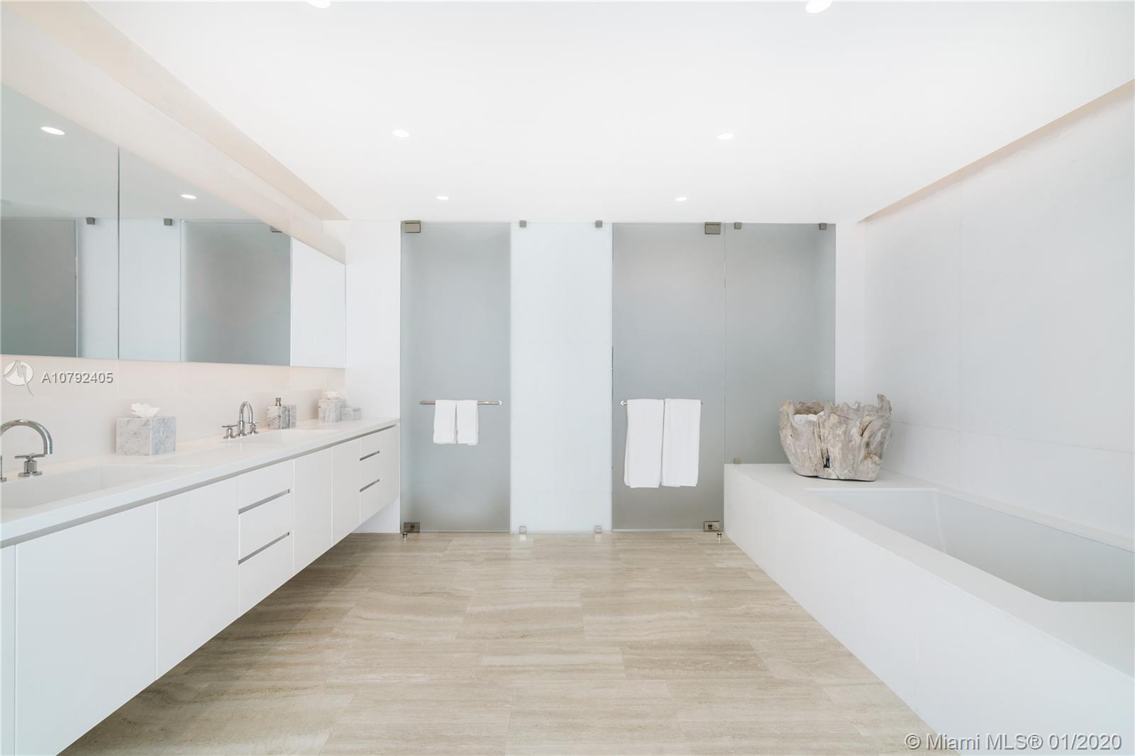 9001 Collins Avenue, Unit S801 Surfside, FL 33154 - Photo 19 of 34