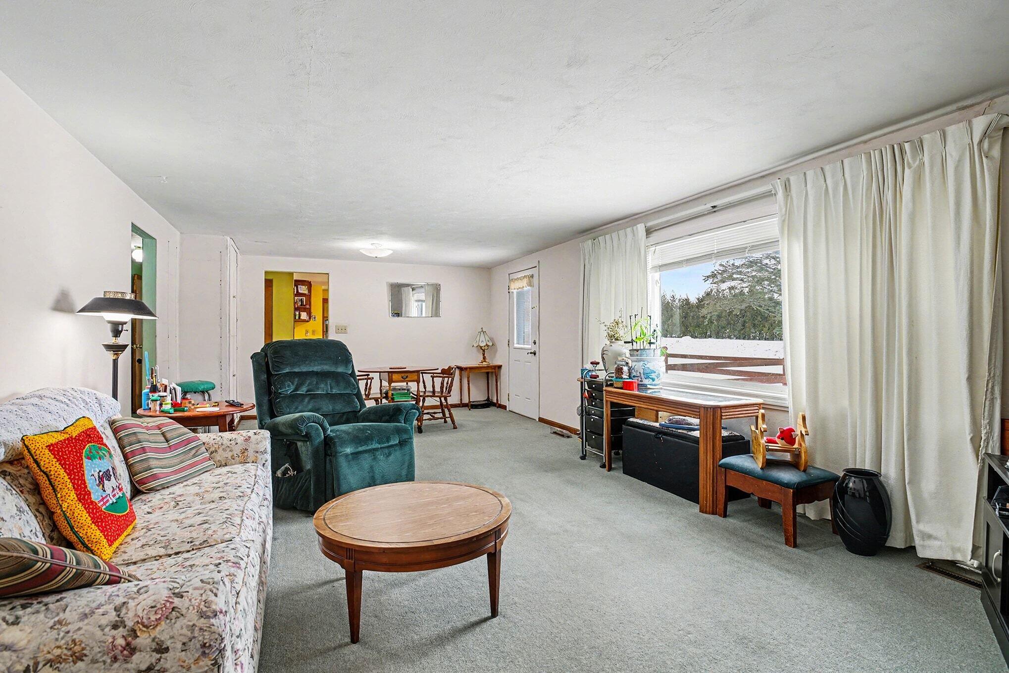 5494 Old Pipestone Road Eau Claire, MI 49111 - Photo 13 of 48 006_file_8021