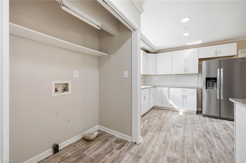 314 Canterbury Road High Point, NC 27262 - Photo 9 of 37