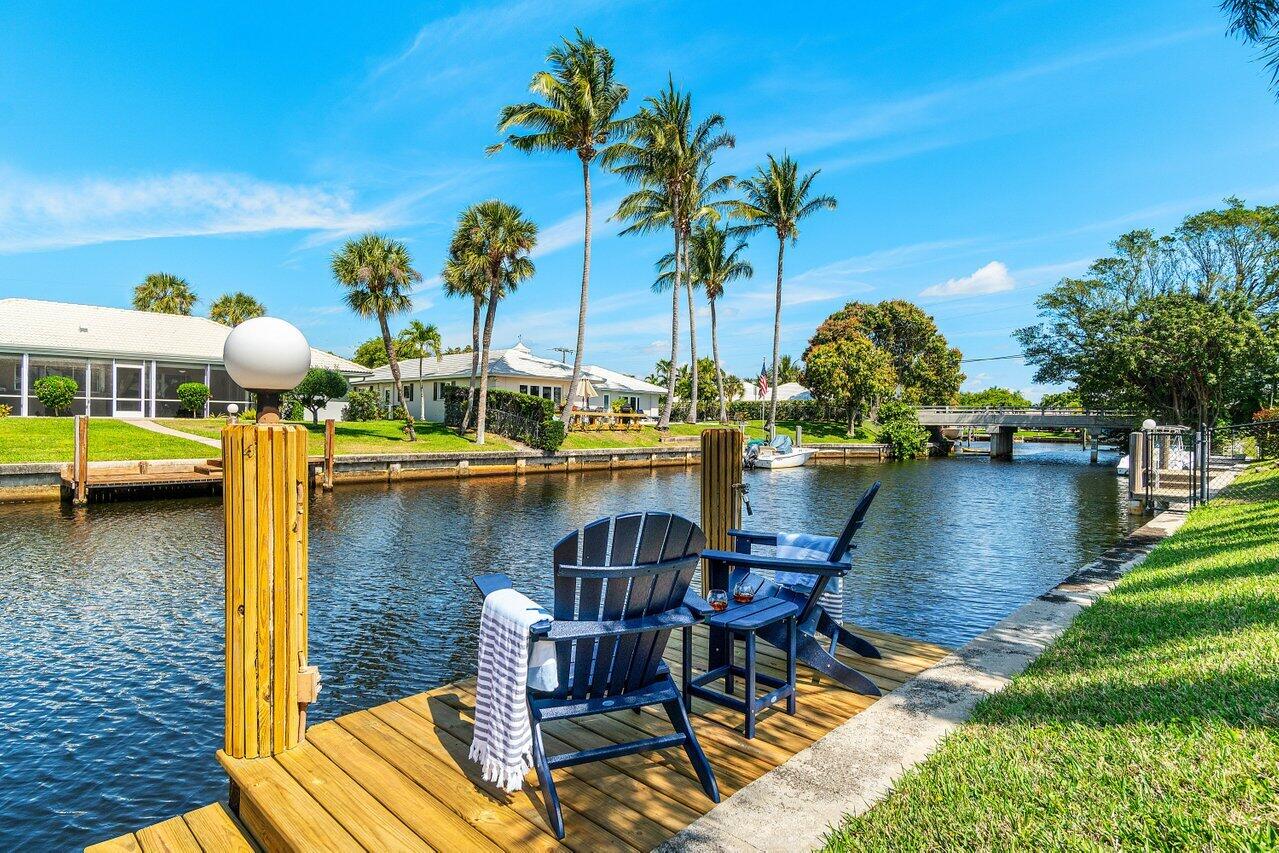 633 Tulip Tree Lane Boca Raton, FL 33486 - Photo 2 of 29 Bring your boat