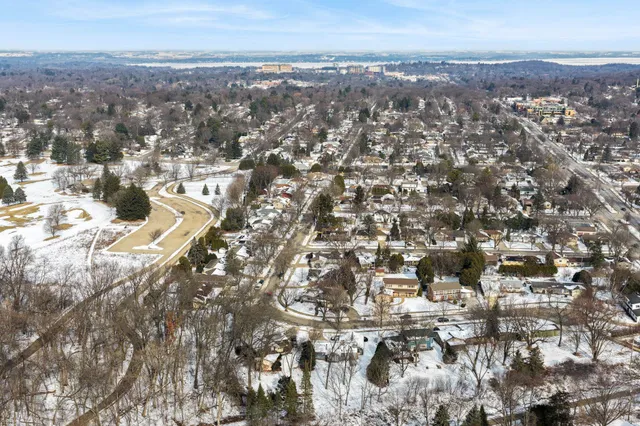 $550,000 | 4421 Vale Circle, Madison, WI 53711