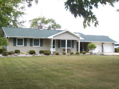 7950 South Byron Road Durand, MI 48429 - Photo 1 of 17 20257036.JPG