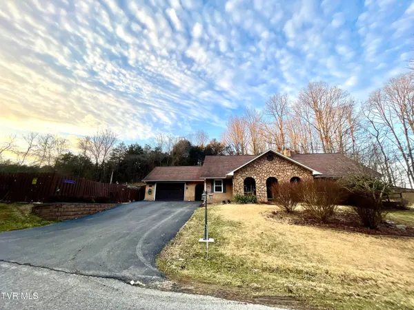 $311,000 | 188 Bryan Drive, Richlands, VA 24641