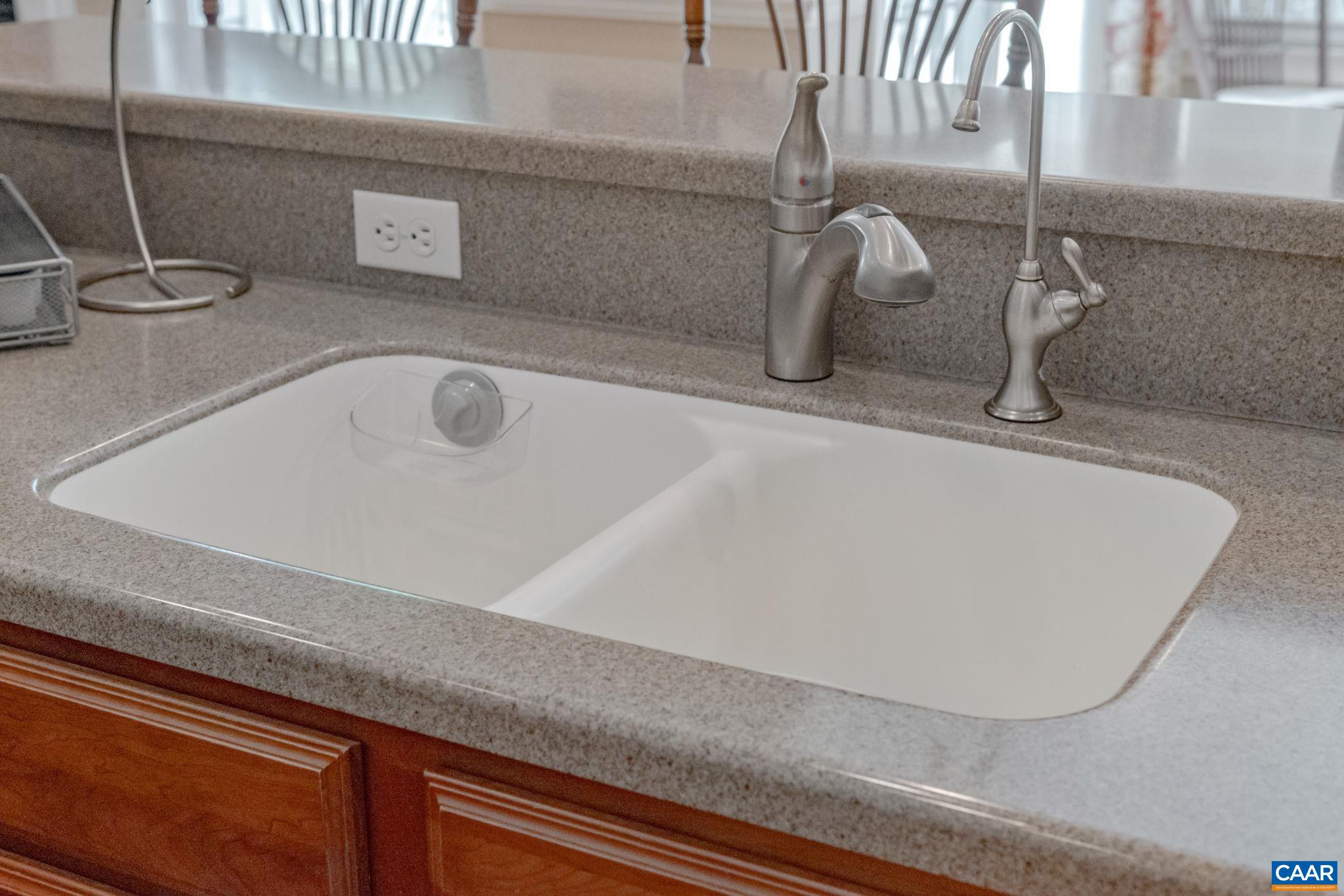 27 Kingswood Road Palmyra, VA 22963 - Photo 16 of 60 a close view of sink