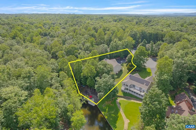 $895,000 | 27 Kingswood Road, Palmyra, VA 22963