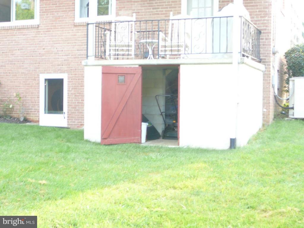 24 Quaker Hills Road Lancaster, PA 17603 - Photo 13 of 15 Gallery Image 13