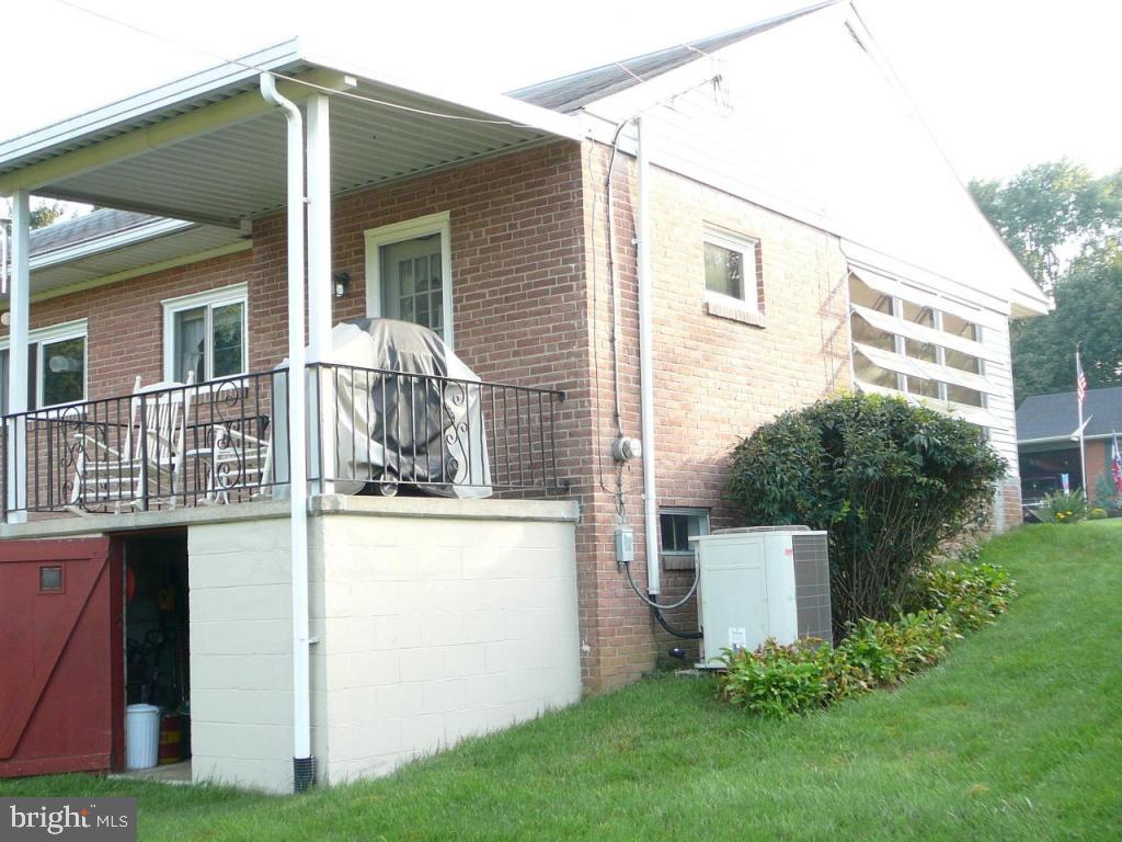 24 Quaker Hills Road Lancaster, PA 17603 - Photo 14 of 15 Gallery Image 14