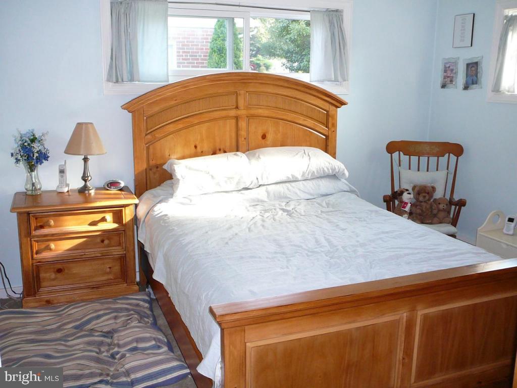 24 Quaker Hills Road Lancaster, PA 17603 - Photo 6 of 15 Gallery Image 6